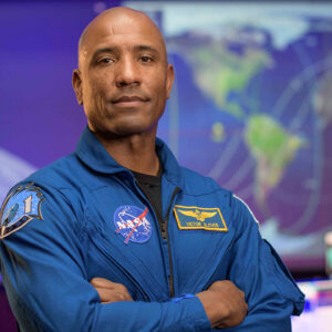 El_cristiano_Victor_Glover_será_uno_de_los_primeros_en_ir_a_la_luna