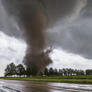 Familia sobrevive a un tornado en EEUU tras clamar a Dios