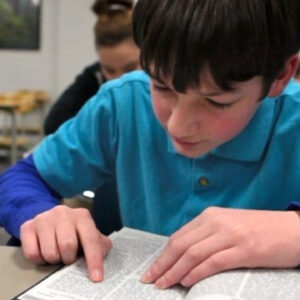 Padre_pide_retirar_la_Biblia_de_la_escuela_por_ser_pornográfica