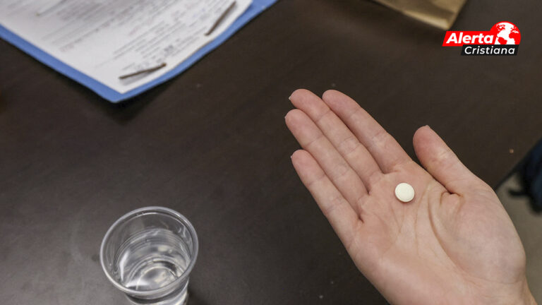 Perú_impone_nueva_ley_sobre_las_pastillas_abortivas,_«ahora_seran