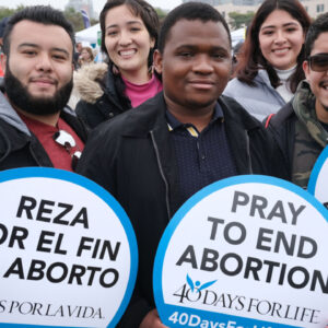 Más de 600 bebés se salvaron del aborto gracias a las oraciones de 40 Days For Life