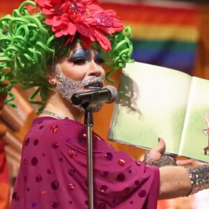 Iglesia presbiteriana de 200 años de antigüedad celebró un servicio con Drag Queens