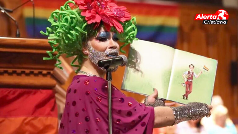 Iglesia presbiteriana de 200 años de antigüedad celebró un servicio con Drag Queens