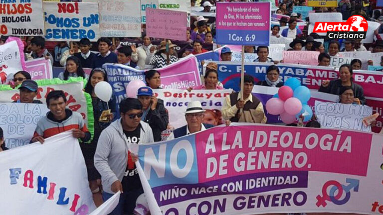 Marcha pacifica en Honduras No te metas con nuestros hijos