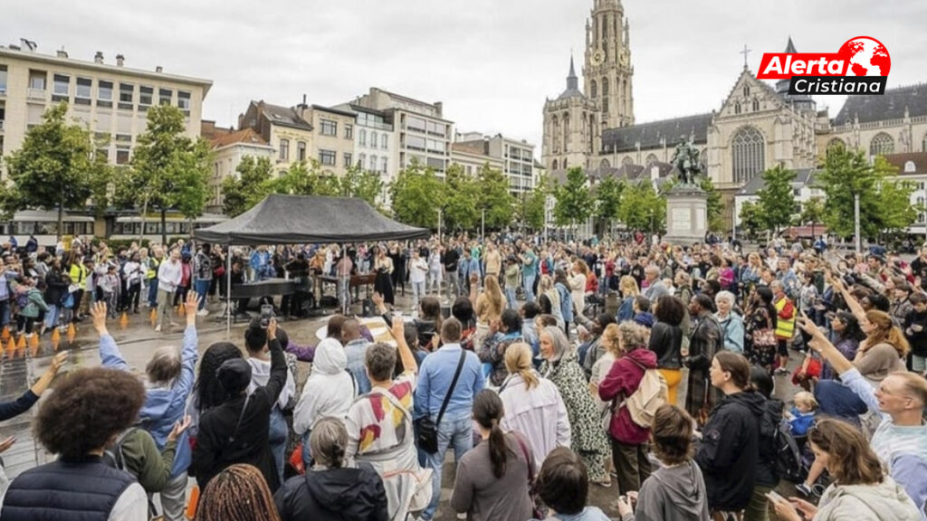 Las calles de Holanda se inundan con cristianos adorando a Dios