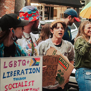 Activistas LGBT vandalizan e intentan cerrar una cafetería cristiana Su objetivo es ahuyentar a los clientes