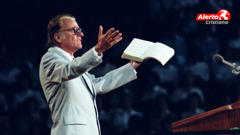 Billy_Graham_sigue_impactando_cientos_de_vidas_a_pesar_de_su_ausencia