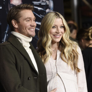 El actor Chad Michael Murray da una lección y dice Dios y la familia es primero