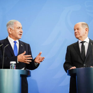 Seleccionar_Israel_firma_un_acuerdo_de_defensa_con_Alemania_de_$3