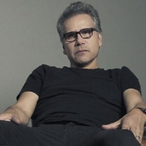 El_interprete_Jesús_Adrián_Romero_tomara_un_respiro_de_la_música