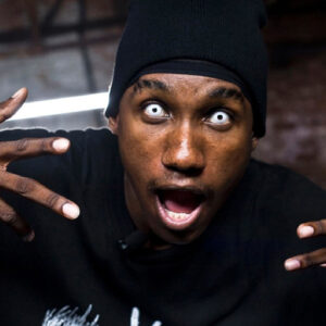 El_rapero_secular_Hopsin_se_enojó_al_darse_cuenta_de_que_en_su_concierto
