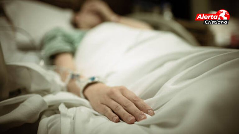 El_sistema_de_salud_de_Reino_Unido_le_quitó_el_soporte_vital_a_joven