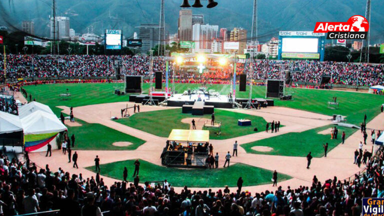 En_Caracas_se_reunieron_más_de_20_mil_cristianos_para_proclamar