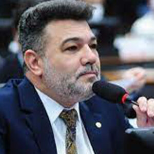 Marco_Feliciano_reprendió_con_la_Biblia_a_un_pastor_pro_LGBT_Pobre