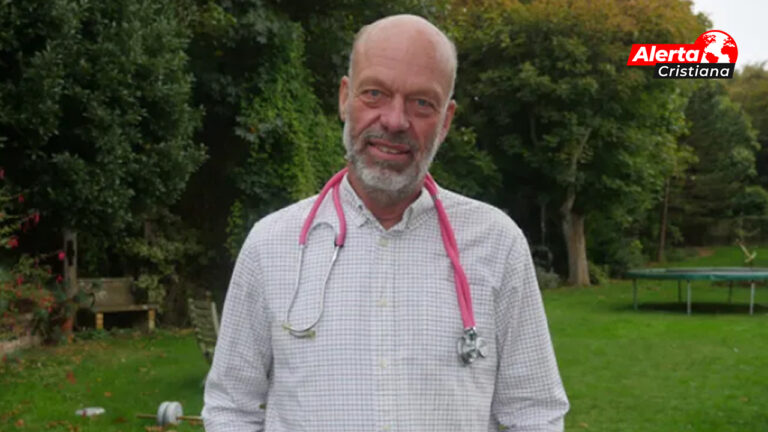 Un_médico_cristiano_fue_acusado_de_cargos_de_mala_conducta,_por