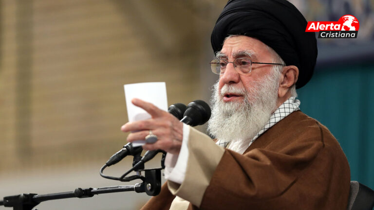 Irán_amenaza_con_ampliar_la_guerra_en_Israel_y_celebra_los_ataques