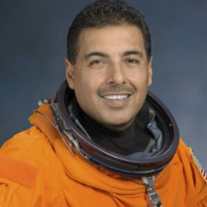 Un_Mexicano_inmigrante_se_volvió_astronauta_y_dijo_“Dios_me_dio