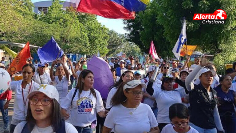 Venezolanos_inundaron_las_calles_por_la_Marcha_para_Jesús_2023