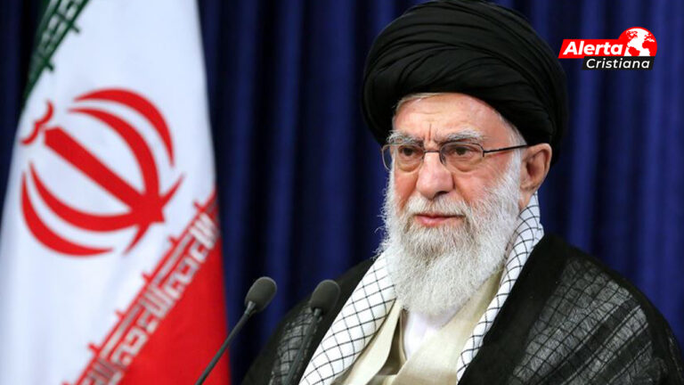El_Líder_supremo_de_Irán_pide_a_los_países_musulmanes_romper_lazos