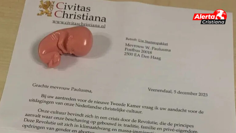 Cristianos en contra del aborto enviaron una carta con un feto en miniatura a los diputados de los Países Bajos