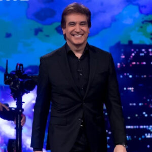 El_pastor_y_conductor_argentino,_Dante_Gebel,_gano_el_premio_Martín