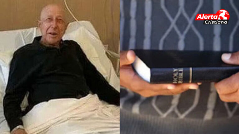 Un_anciano_de_85_años_que_lucha_contra_el_cáncer_reparte_Biblias