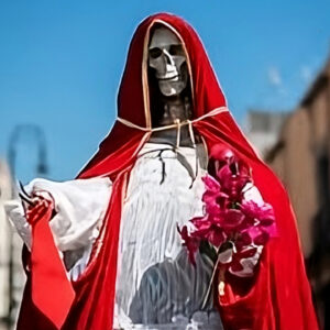 El crecimiento inquietante del Culto a La Santa Muerte en México está conduciendo a posesiones demoníacas