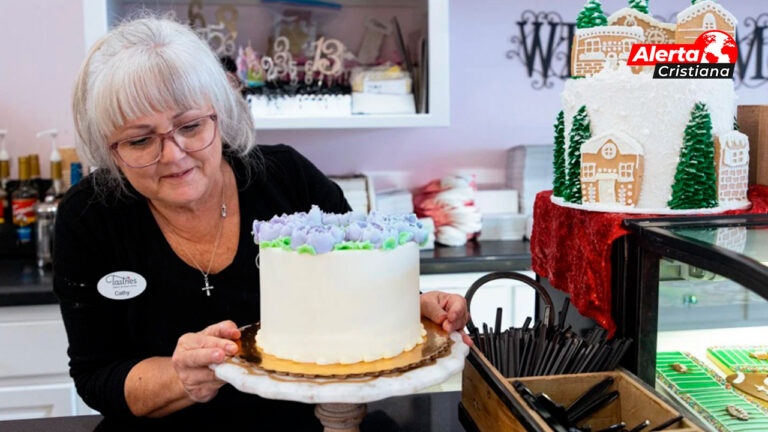 Una pastelera cristiana es demandada por no hacer un pastel de bodas homosexual