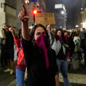 En Francia se estableció el aborto como un derecho constitucional que dificulta cualquier proyecto provida