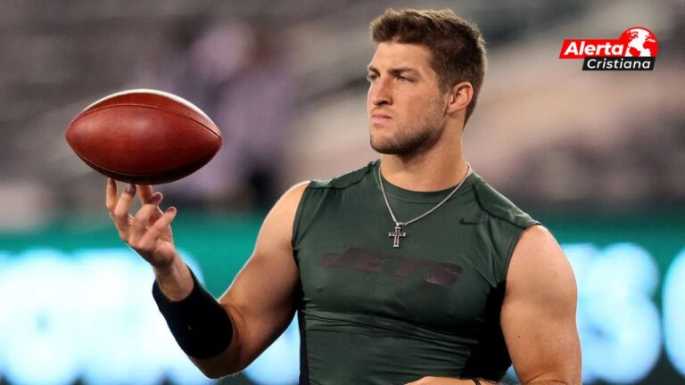 Tim_Tebow_un_deportista_cristiano,_pidió_al_Congreso_de_Estados