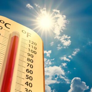 Versos bíblicos sobre el calor extremo se hacen virales en redes tras altas temperaturas y sol abrasador