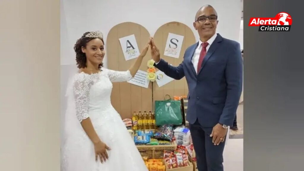 Novios cristianos intercambian sus regalos de boda por comida para donar a los más necesitados