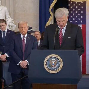 Franklin Graham afirma que sin Dios, Trump no puede gobernar