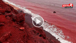 IMPACTANTE El mar se tiñe de rojo sangre en islas de Irán